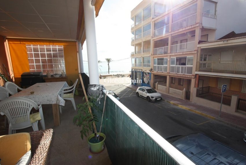 Resale - PENTHOUSE -
GUARDAMAR DEL SEGURA - Costa Blanca