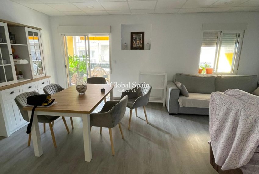 Resale - PENTHOUSE -
GUARDAMAR DEL SEGURA - Costa Blanca