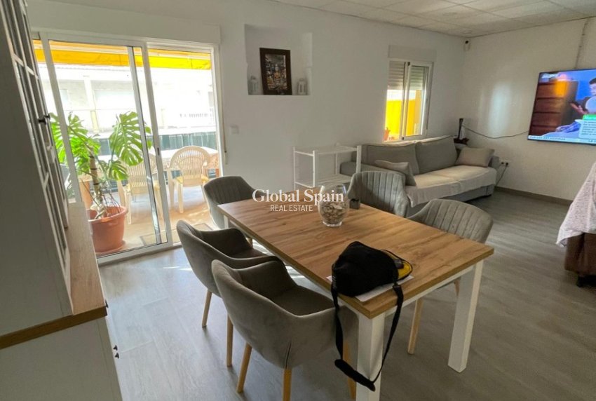 Resale - PENTHOUSE -
GUARDAMAR DEL SEGURA - Costa Blanca
