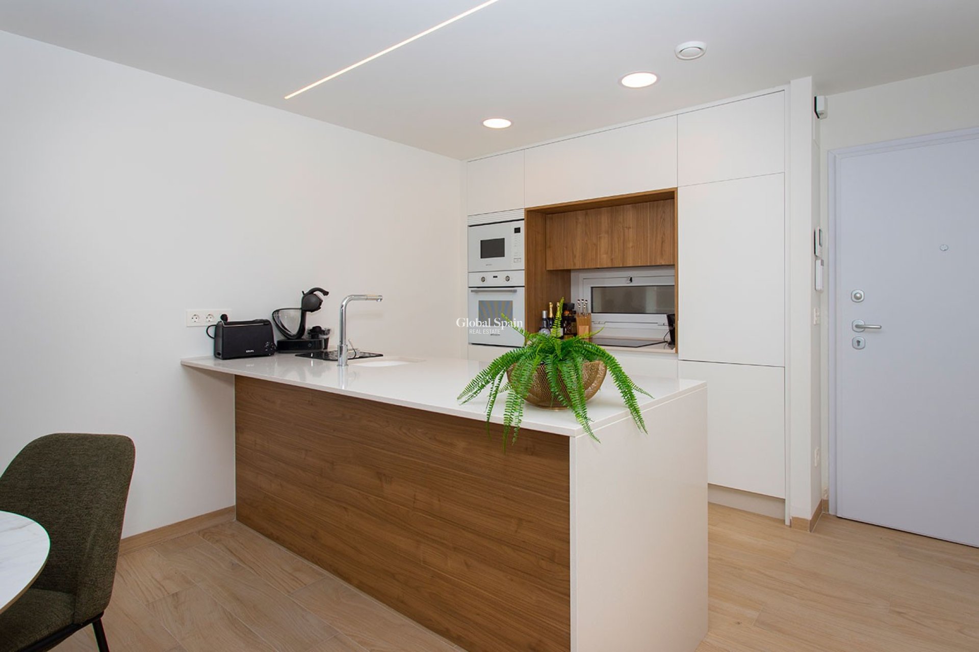 Resale - PENTHOUSE -
GUARDAMAR DEL SEGURA - EL RASO