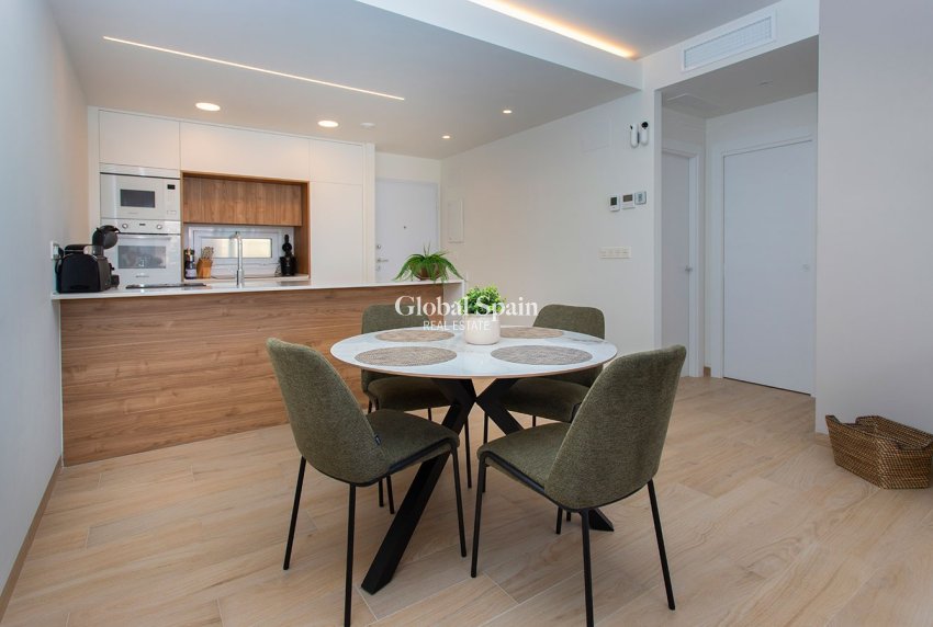 Resale - PENTHOUSE -
GUARDAMAR DEL SEGURA - EL RASO