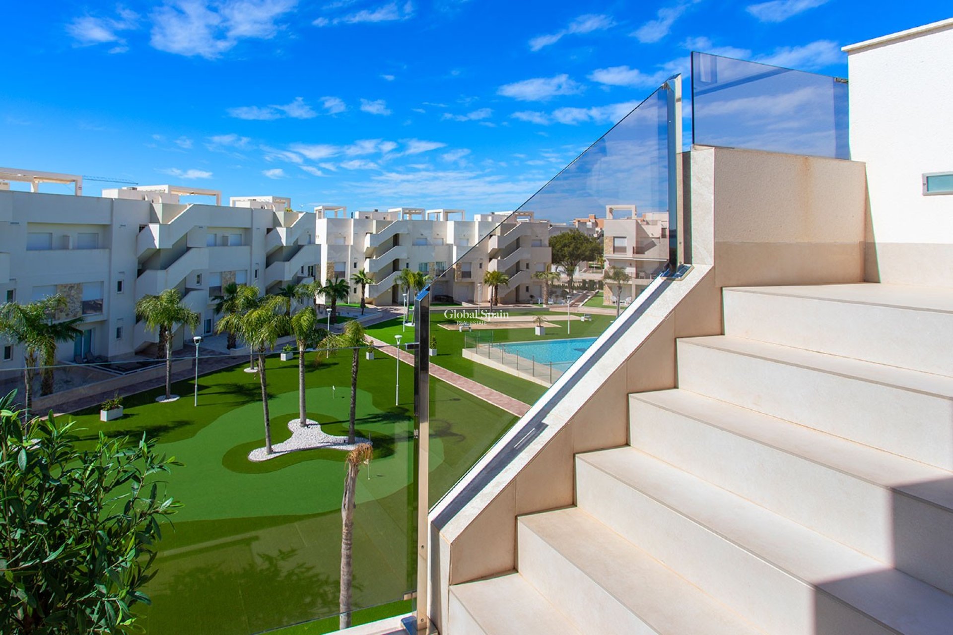 Resale - PENTHOUSE -
GUARDAMAR DEL SEGURA - EL RASO