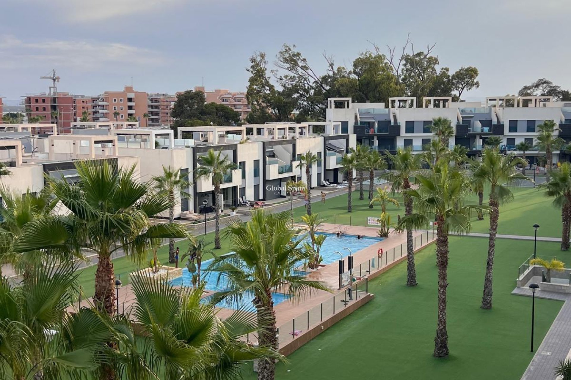 Resale - PENTHOUSE -
GUARDAMAR DEL SEGURA - EL RASO