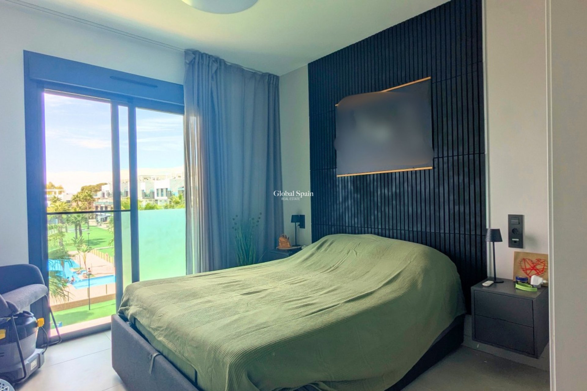 Resale - PENTHOUSE -
GUARDAMAR DEL SEGURA - El Raso
