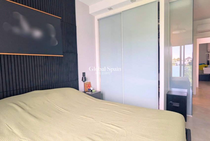 Resale - PENTHOUSE -
GUARDAMAR DEL SEGURA - El Raso