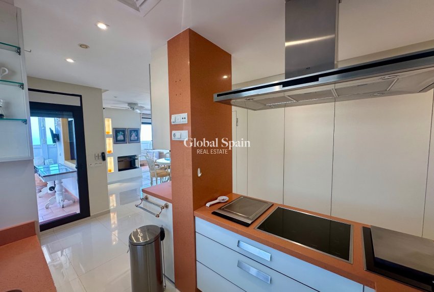 Resale - PENTHOUSE -
GUARDAMAR DEL SEGURA - Marjal Beach