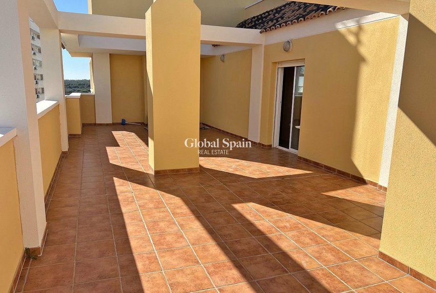 Resale - PENTHOUSE -
GUARDAMAR DEL SEGURA