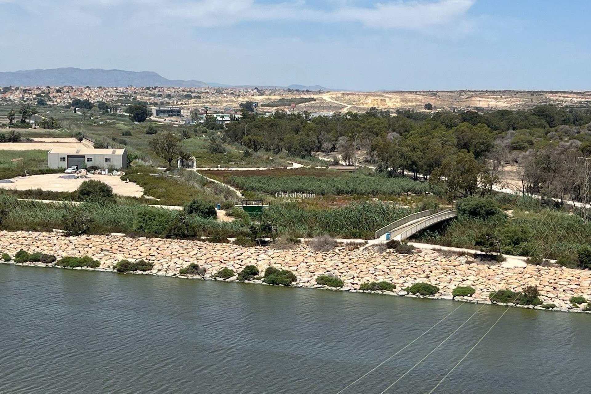 Resale - PENTHOUSE -
GUARDAMAR DEL SEGURA