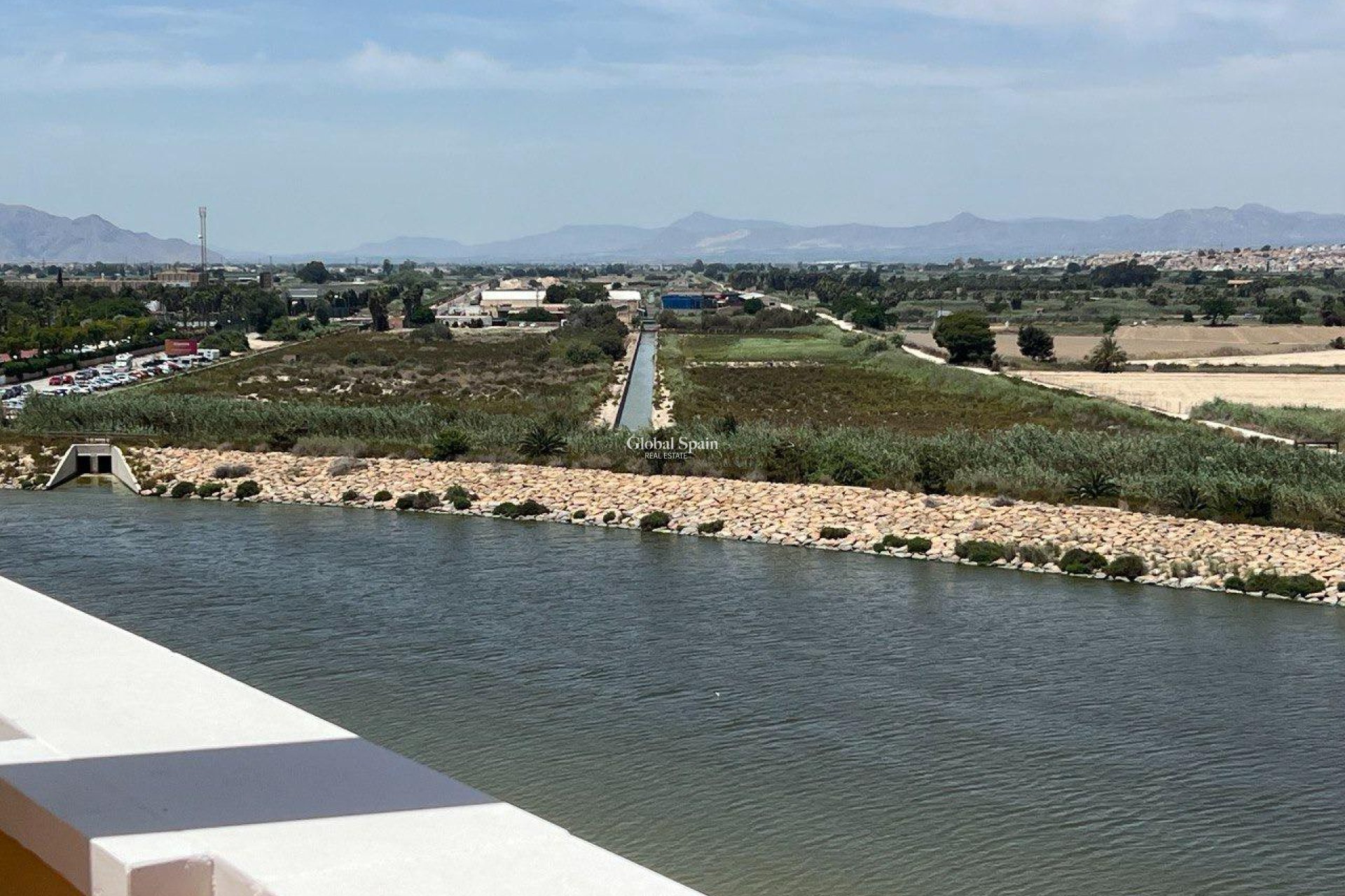 Resale - PENTHOUSE -
GUARDAMAR DEL SEGURA