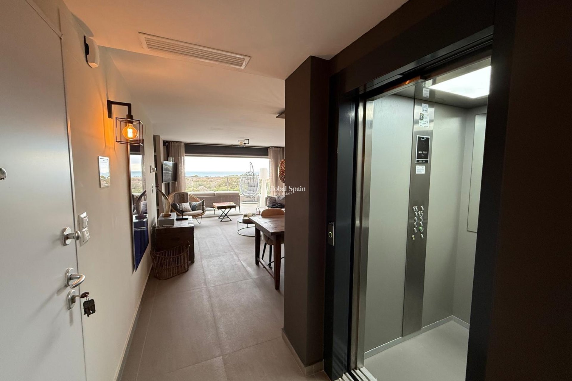 Resale - PENTHOUSE -
GUARDAMAR DEL SEGURA