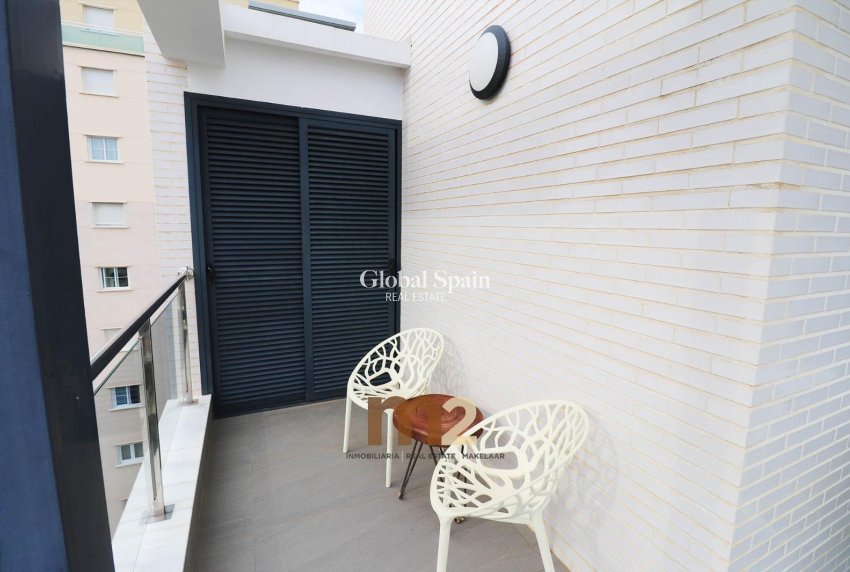 Resale - PENTHOUSE -
GUARDAMAR DEL SEGURA