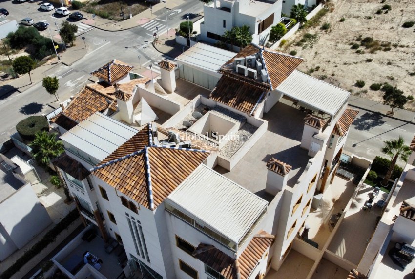 Resale - Penthouse -
GUARDAMAR DEL SEGURA