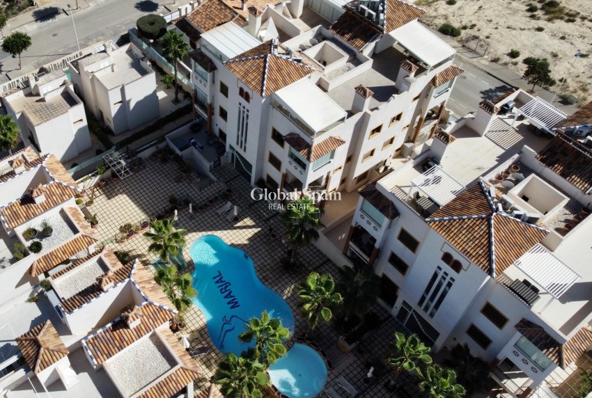 Resale - Penthouse -
GUARDAMAR DEL SEGURA