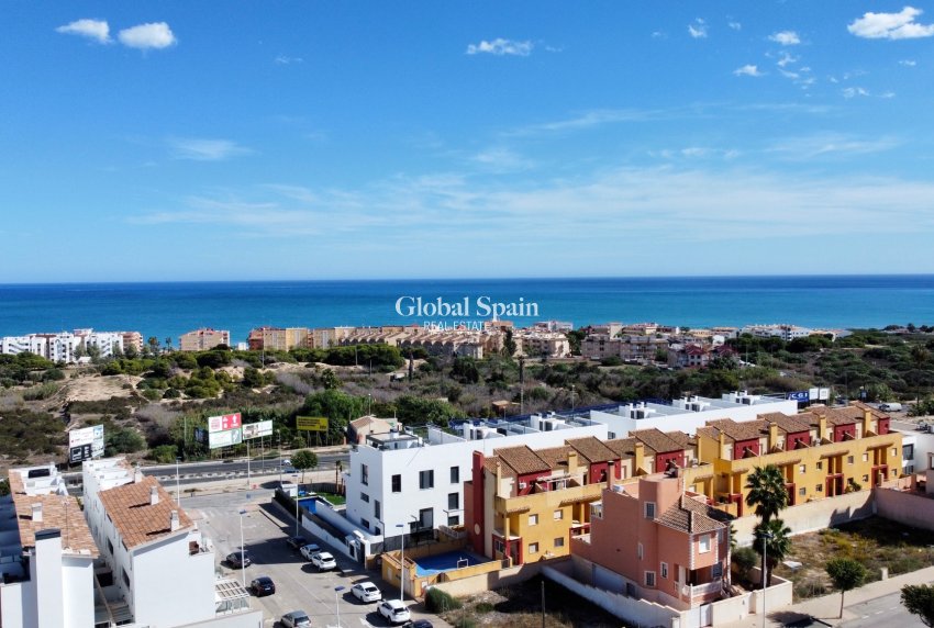 Resale - Penthouse -
GUARDAMAR DEL SEGURA