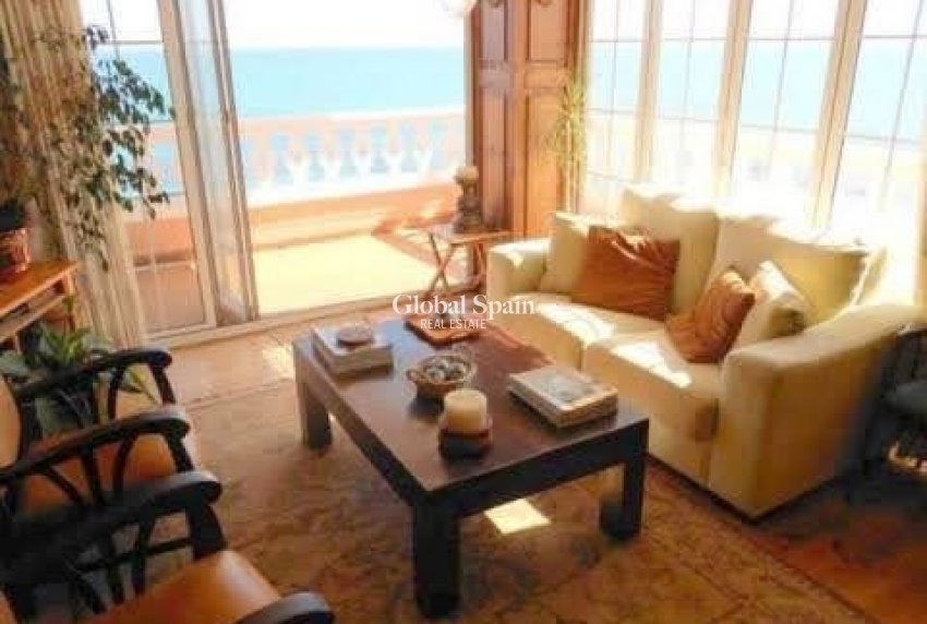 Resale - PENTHOUSE -
LA MATA - Costa Blanca