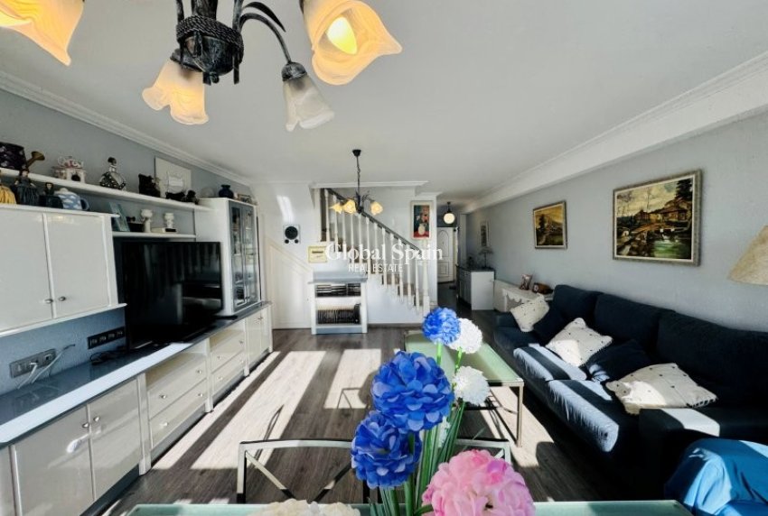 Resale - PENTHOUSE -
LA MATA - Costa Blanca