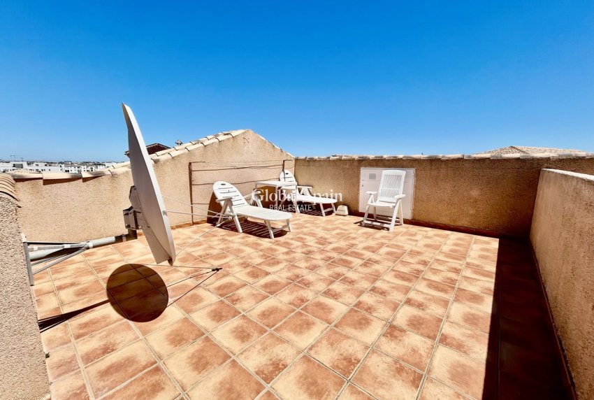 Resale - PENTHOUSE -
LA ZENIA - Costa Blanca