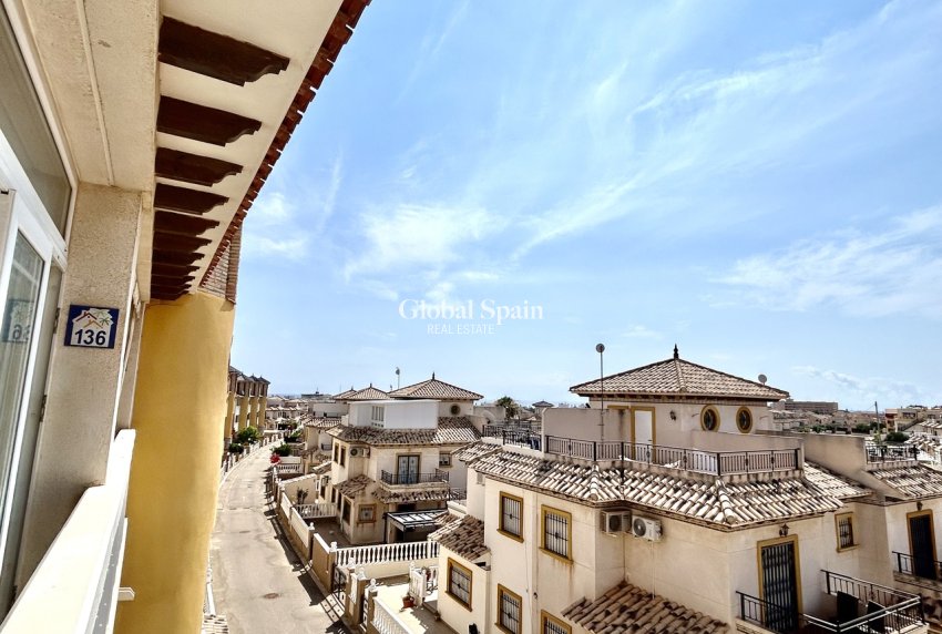 Resale - PENTHOUSE -
LA ZENIA - Costa Blanca