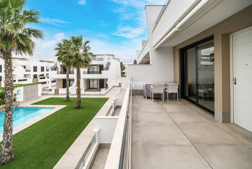 Resale - PENTHOUSE -
LO PAGÁN