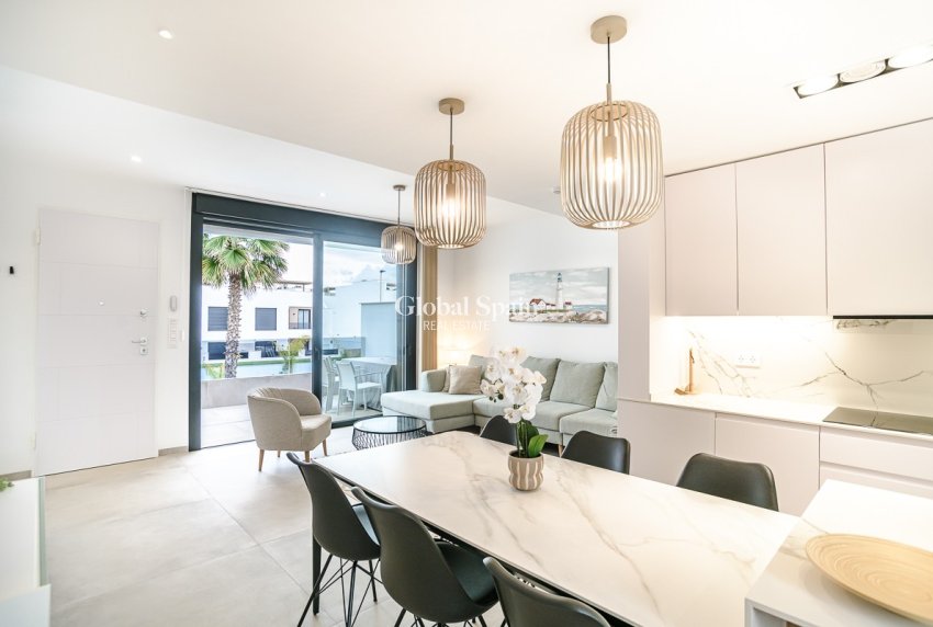 Resale - PENTHOUSE -
LO PAGÁN