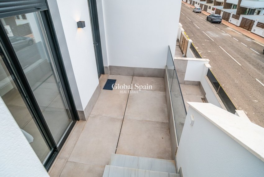 Resale - PENTHOUSE -
LO PAGÁN