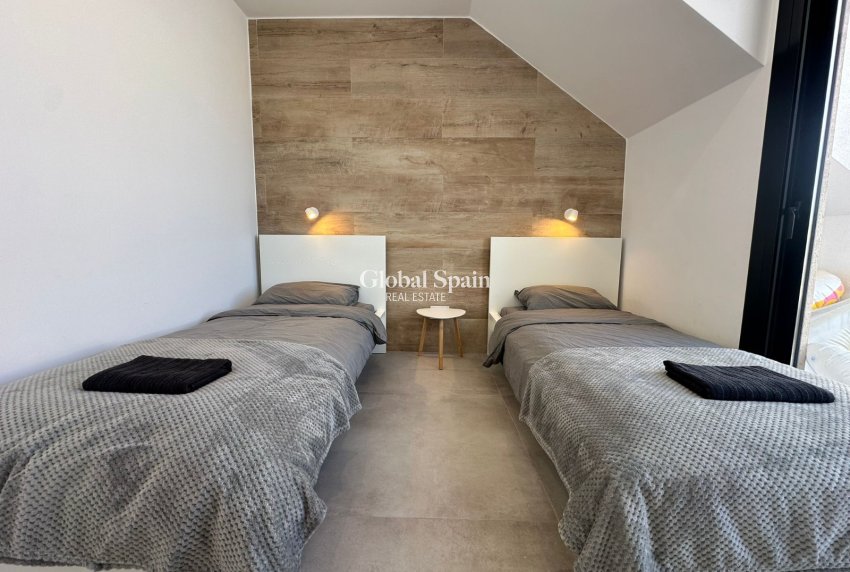 Resale - PENTHOUSE -
LO PAGÁN