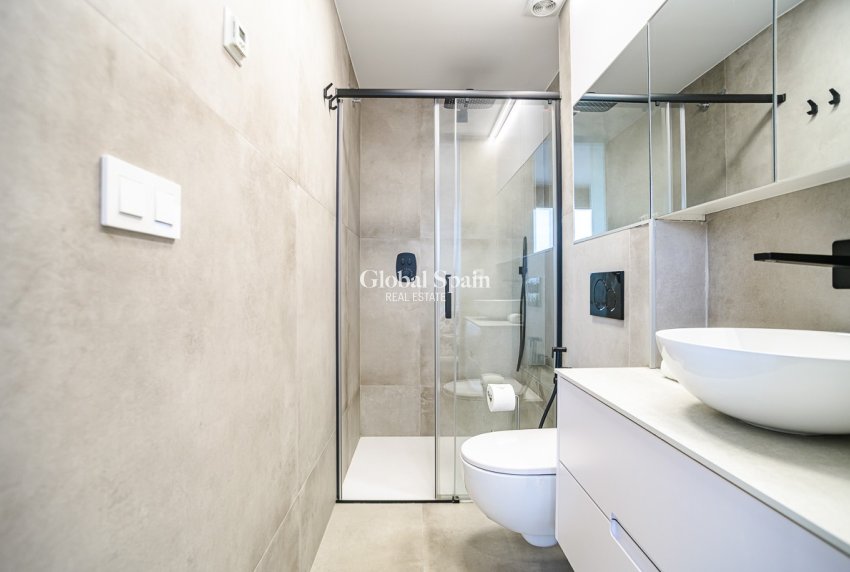 Resale - PENTHOUSE -
LO PAGÁN