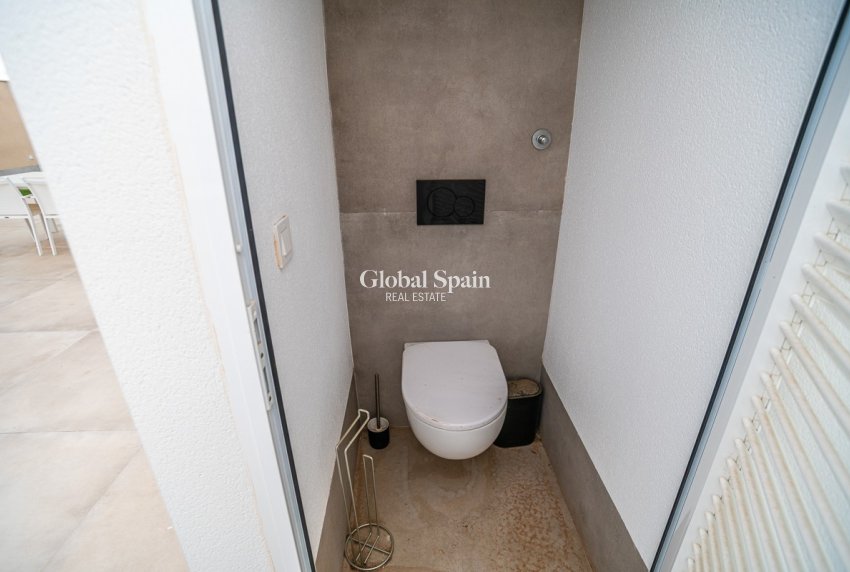 Resale - PENTHOUSE -
LO PAGÁN