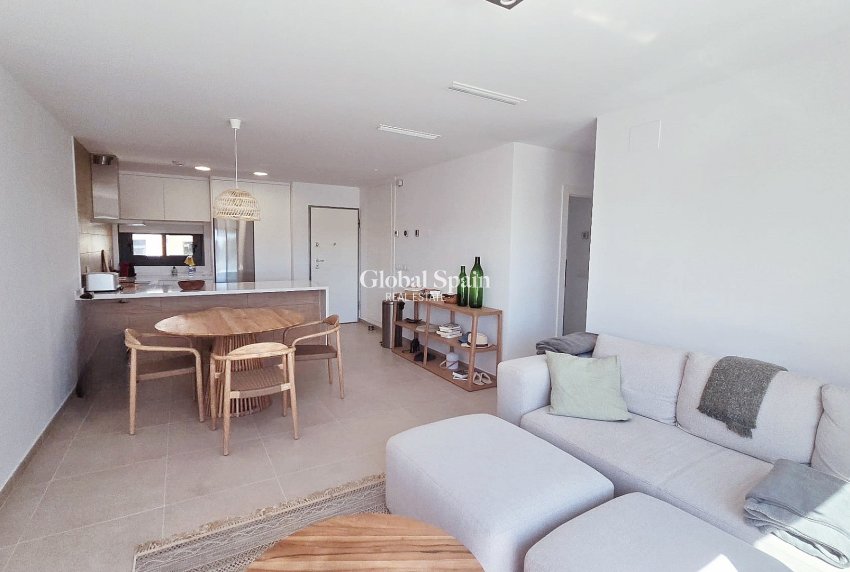 Resale - PENTHOUSE -
LO ROMERO GOLF - Inland