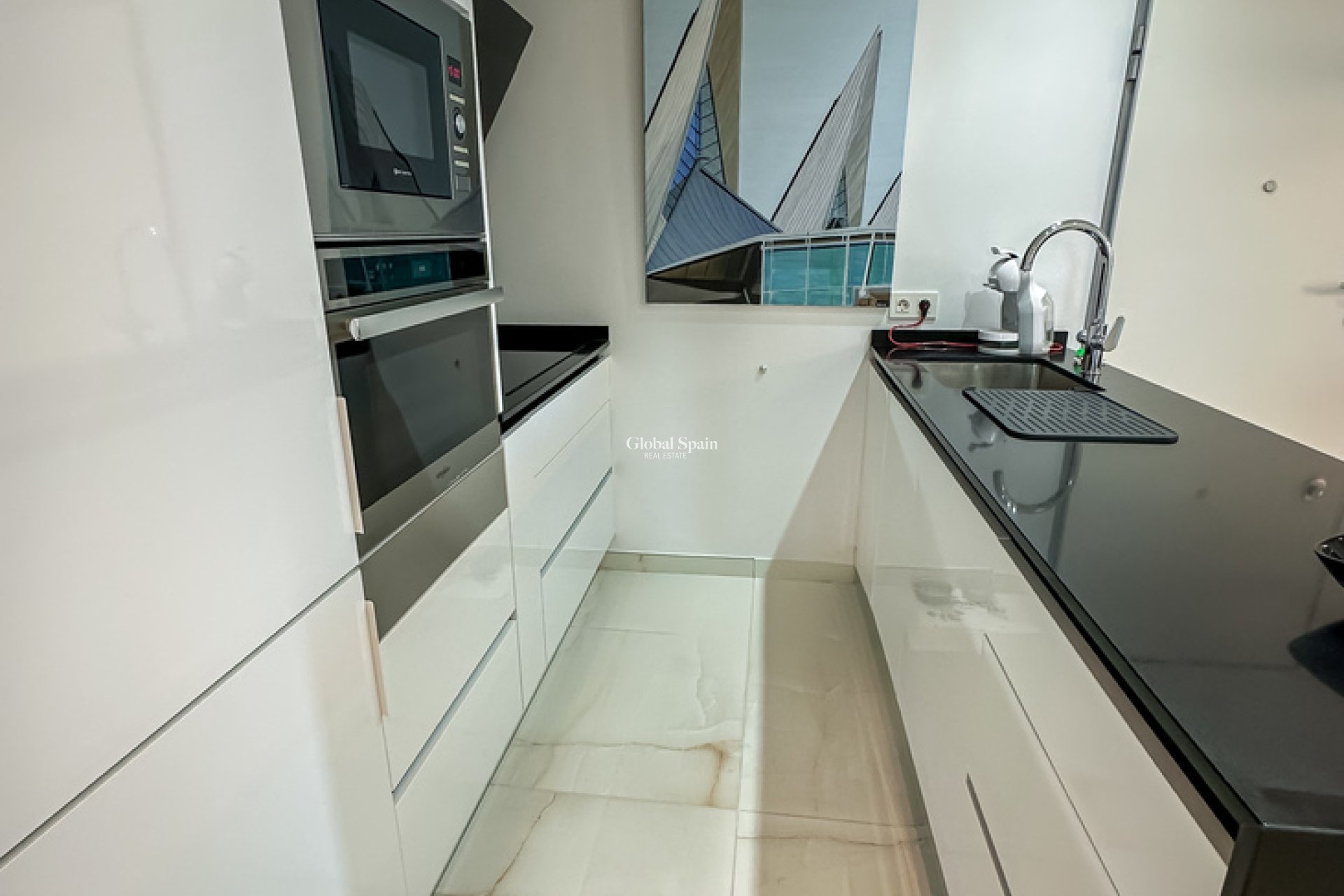 Resale - PENTHOUSE -
LOS BALCONES - LOS ALTOS - AMANECER