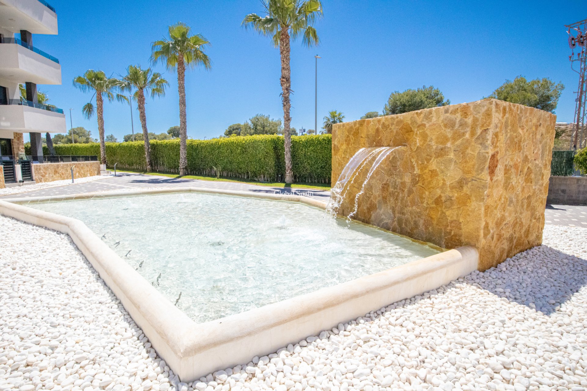 Resale - PENTHOUSE -
LOS BALCONES - LOS ALTOS - AMANECER