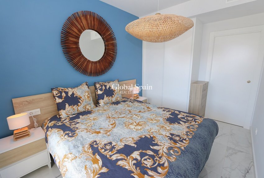 Resale - PENTHOUSE -
LOS BALCONES - LOS ALTOS - Costa Blanca