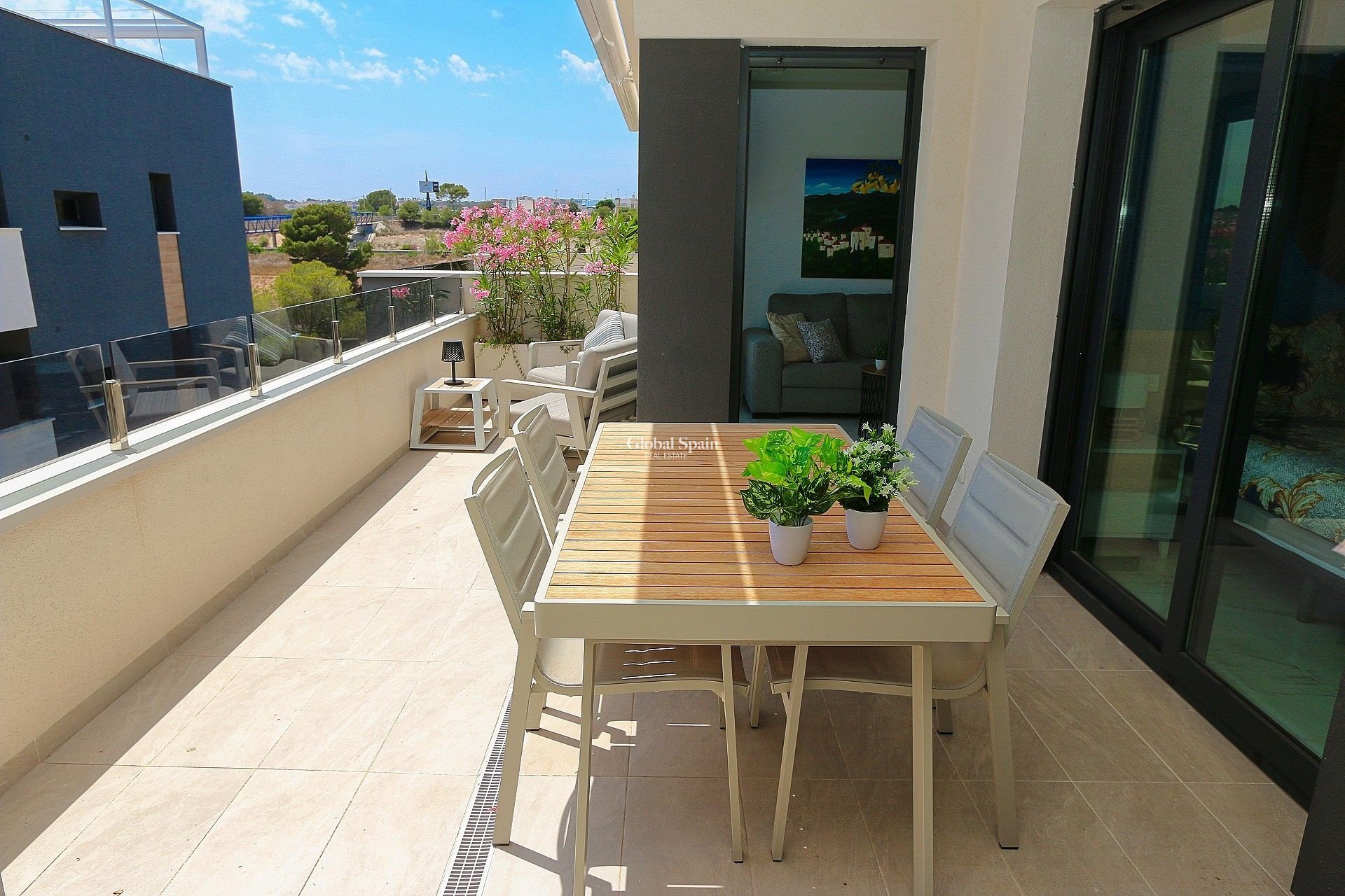 Resale - Penthouse -
LOS BALCONES - LOS ALTOS