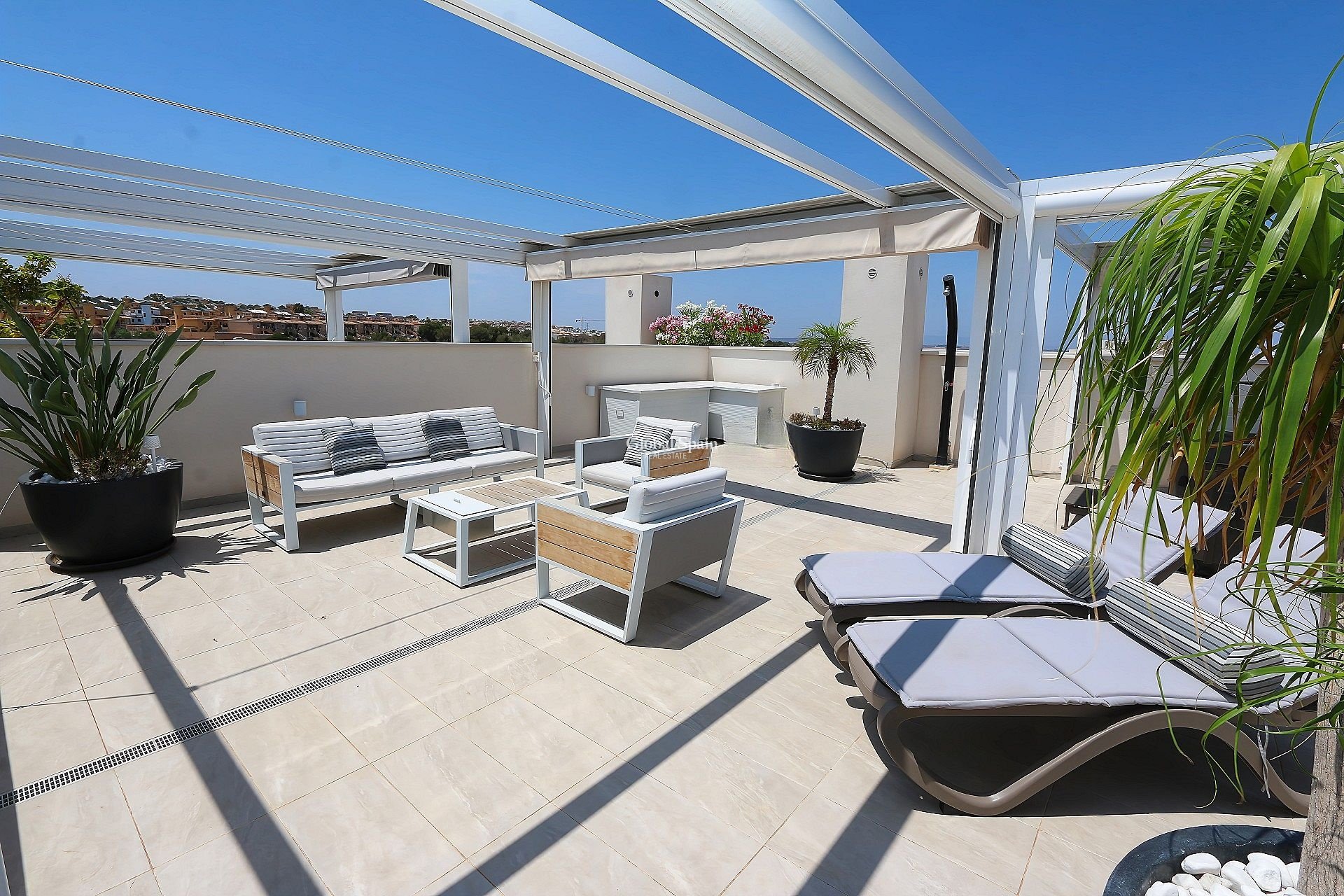 Resale - Penthouse -
LOS BALCONES - LOS ALTOS
