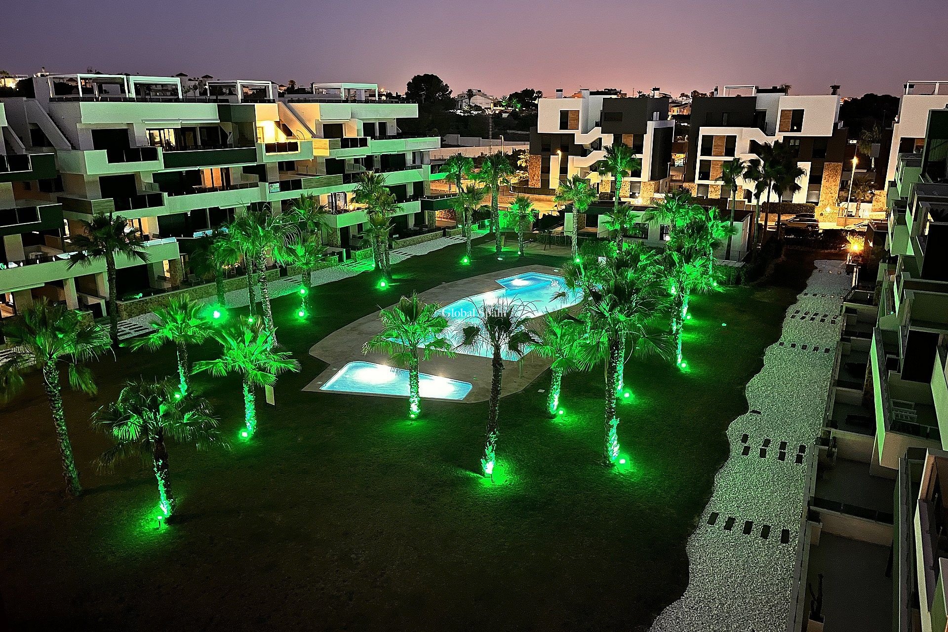 Resale - Penthouse -
LOS BALCONES - LOS ALTOS