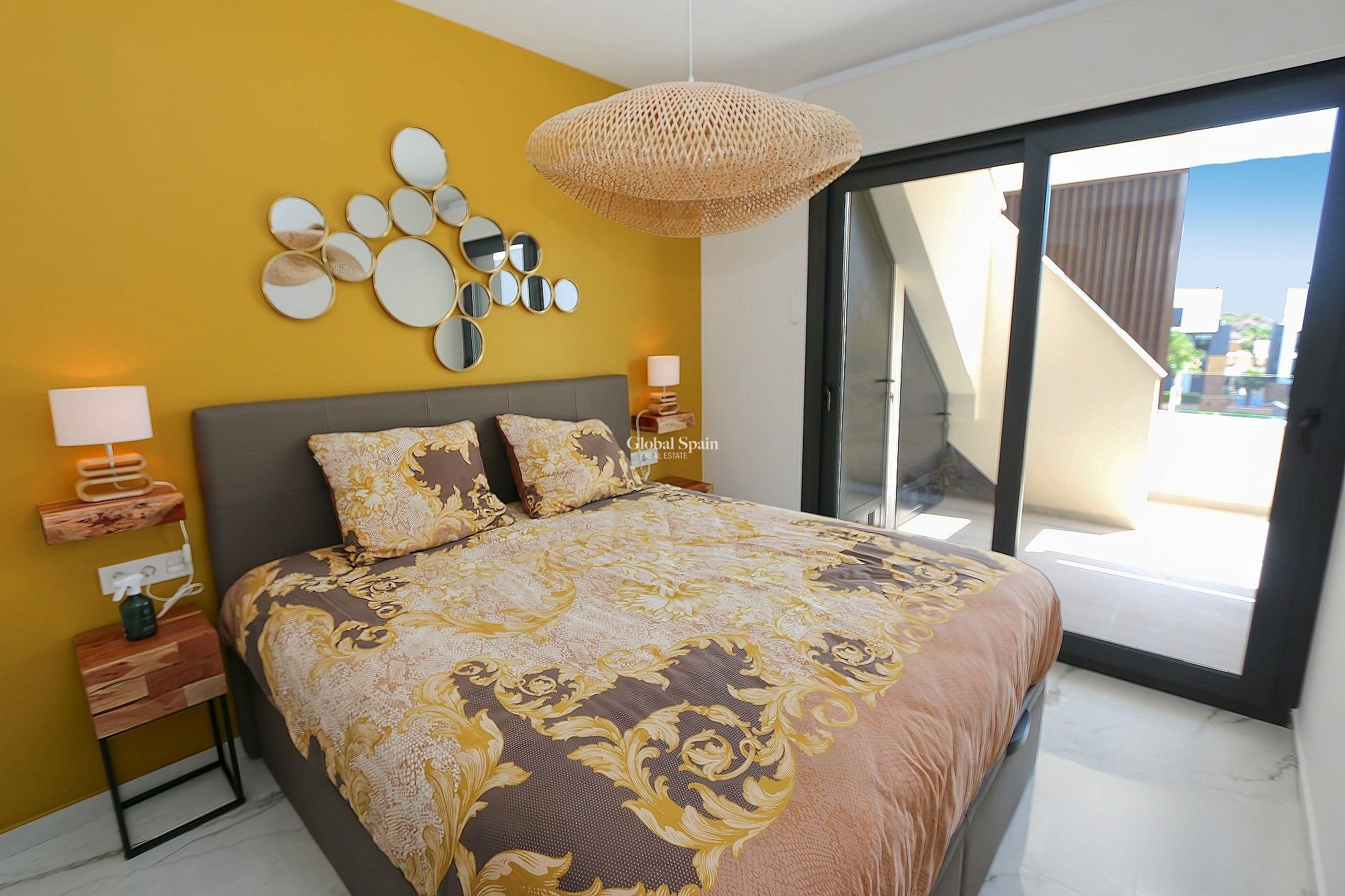 Resale - Penthouse -
LOS BALCONES - LOS ALTOS