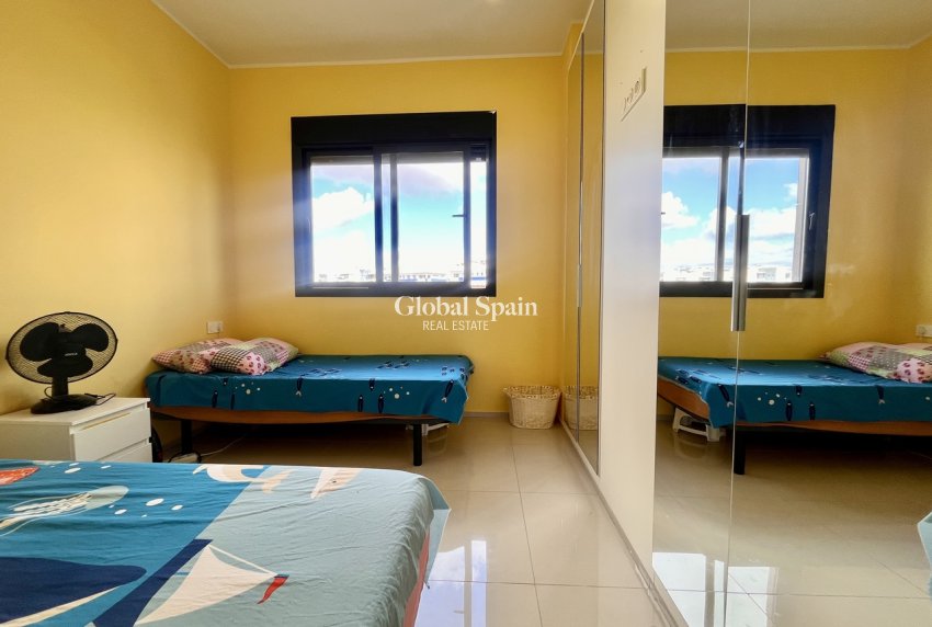 Resale - PENTHOUSE -
LOS DOLSES - Inland