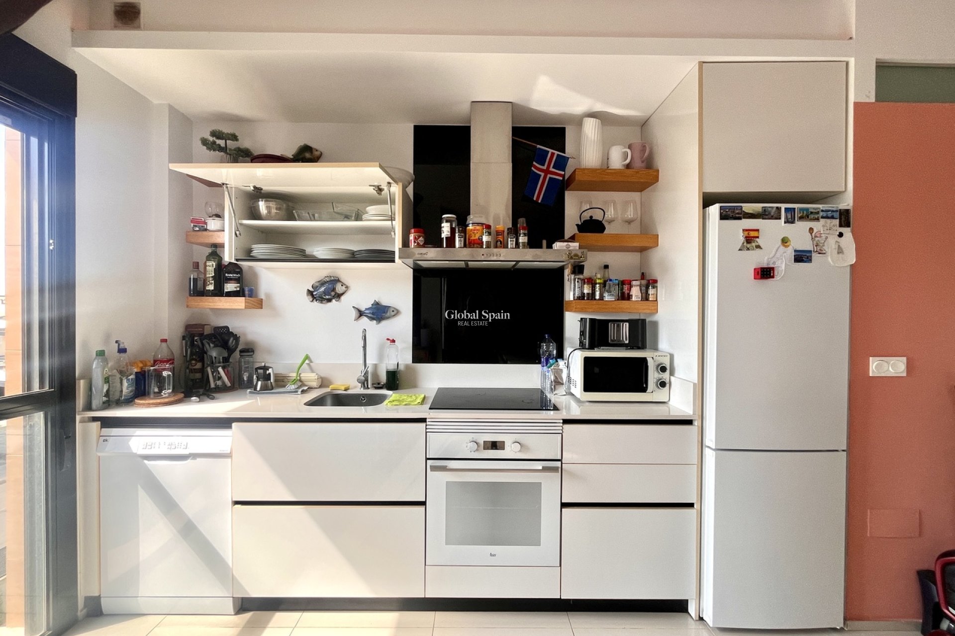 Resale - PENTHOUSE -
LOS DOLSES - Inland