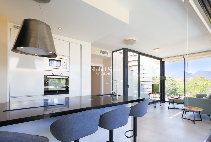Resale - PENTHOUSE -
MAR DE CRISTAL - Costa Calida