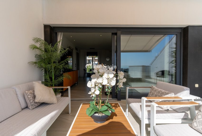 Resale - PENTHOUSE -
ORIHUELA COSTA - Costa Blanca