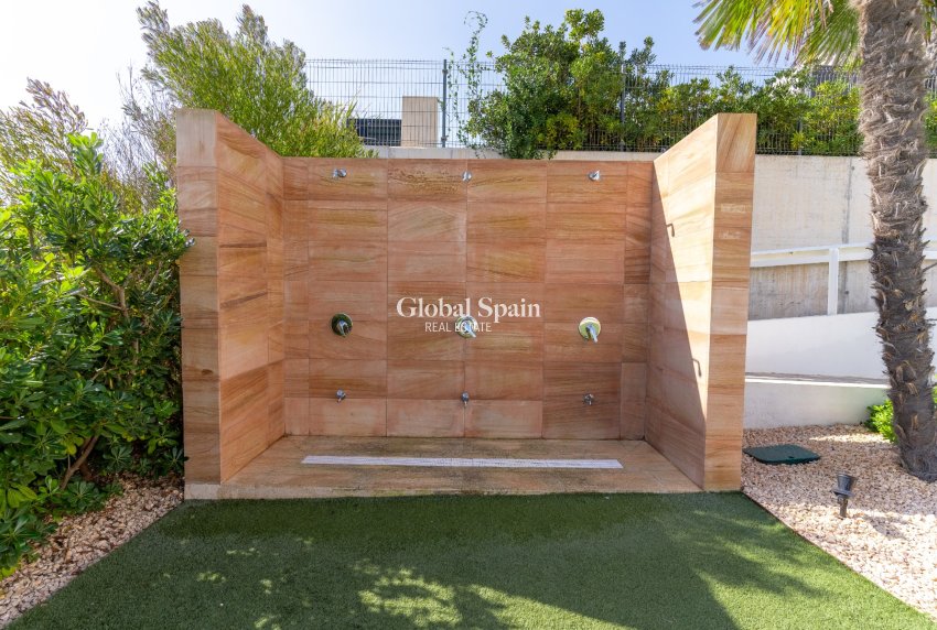 Resale - PENTHOUSE -
ORIHUELA COSTA - Costa Blanca