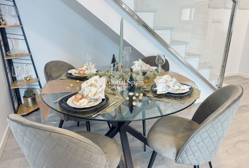 Resale - PENTHOUSE -
ORIHUELA COSTA - Costa Blanca