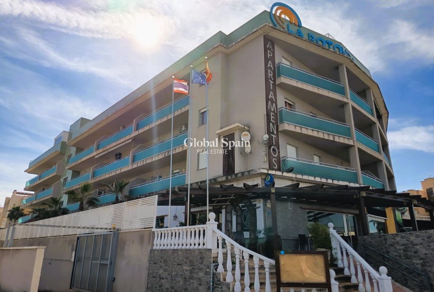 Resale - PENTHOUSE -
ORIHUELA COSTA - Costa Blanca