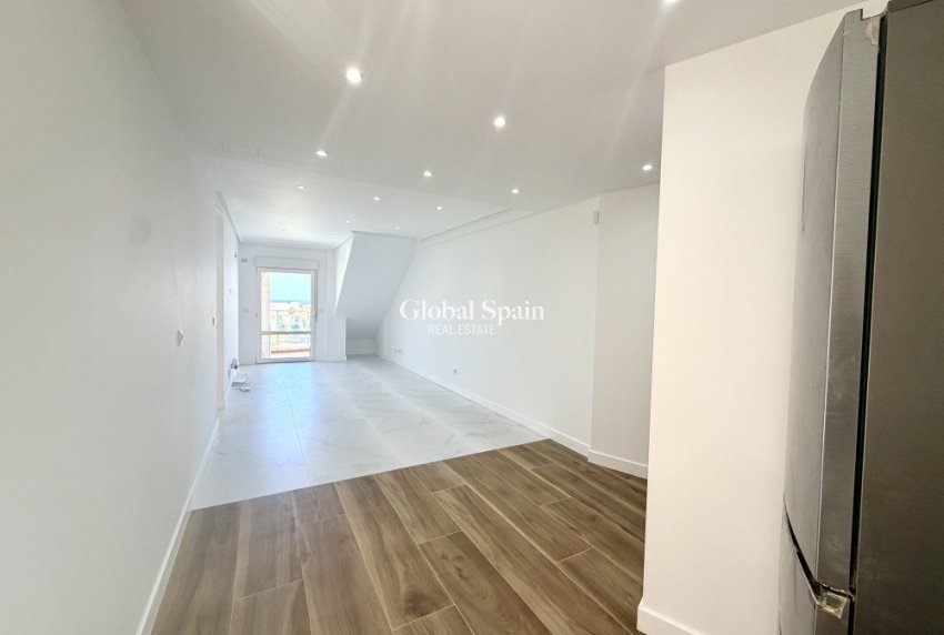 Resale - PENTHOUSE -
ORIHUELA COSTA - Costa Blanca