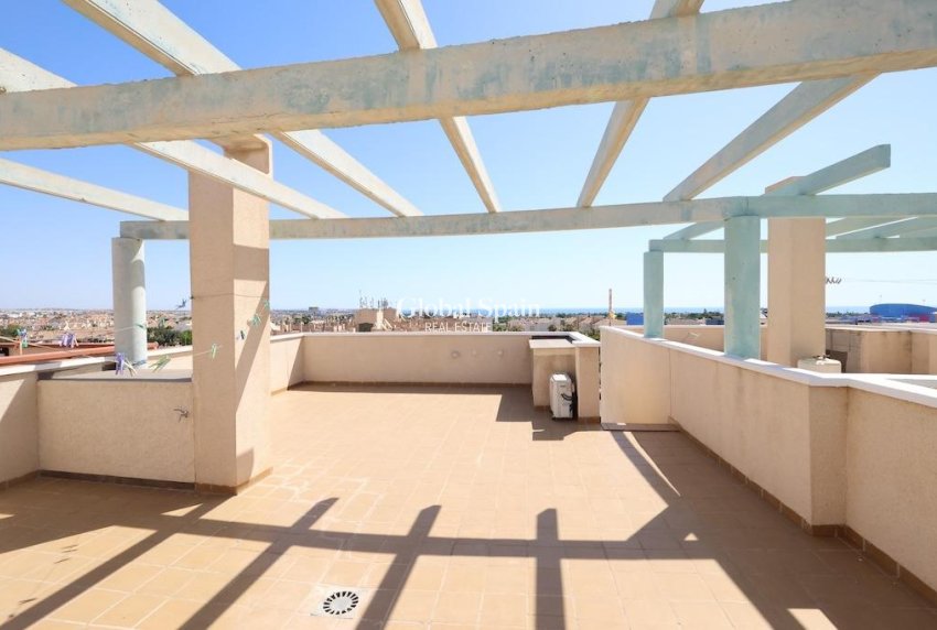 Resale - PENTHOUSE -
ORIHUELA COSTA - Costa Blanca