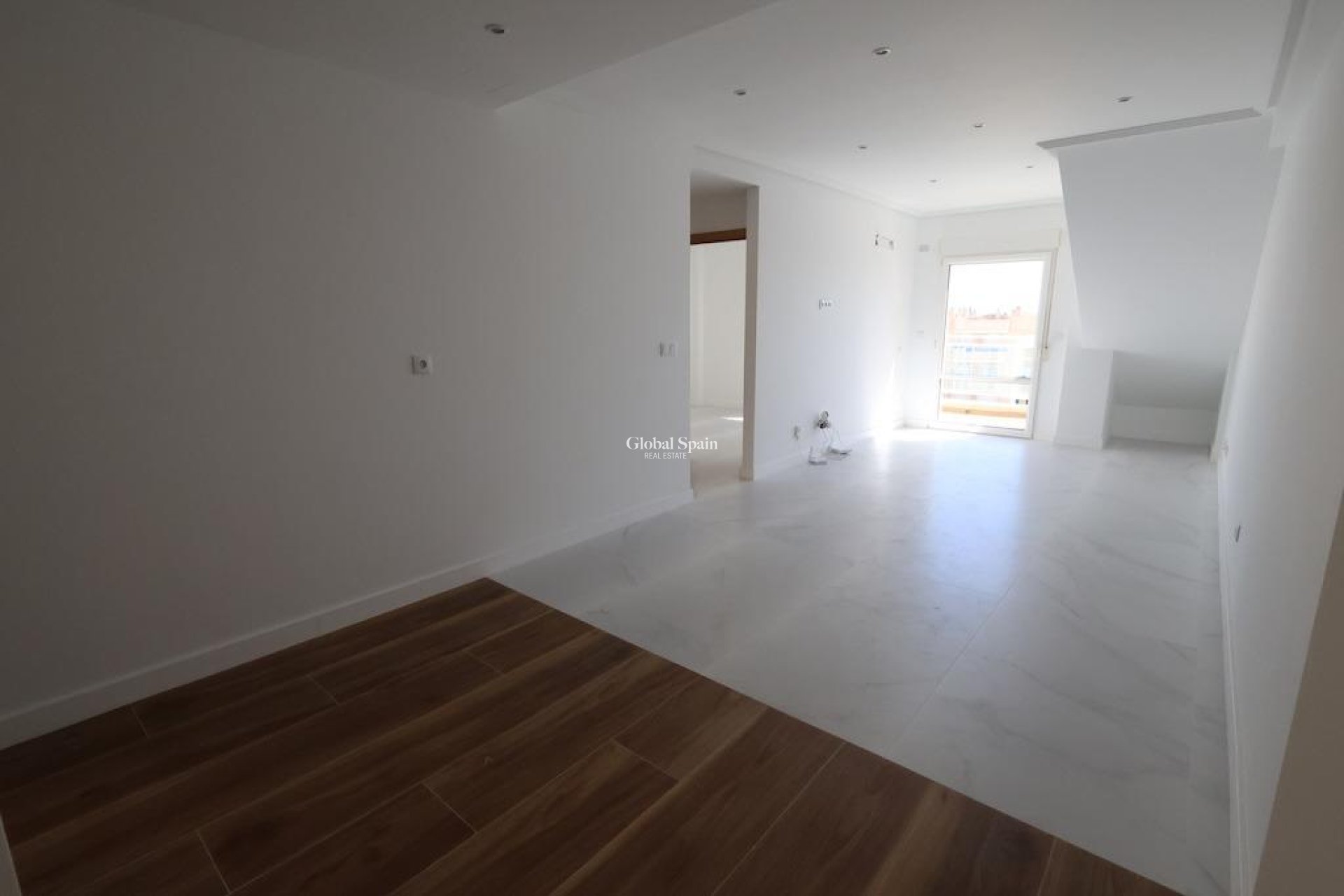 Resale - PENTHOUSE -
ORIHUELA COSTA - Costa Blanca