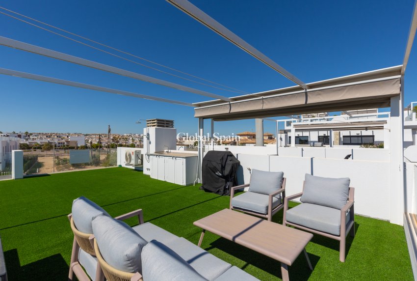 Resale - PENTHOUSE -
ORIHUELA COSTA - Costa Blanca