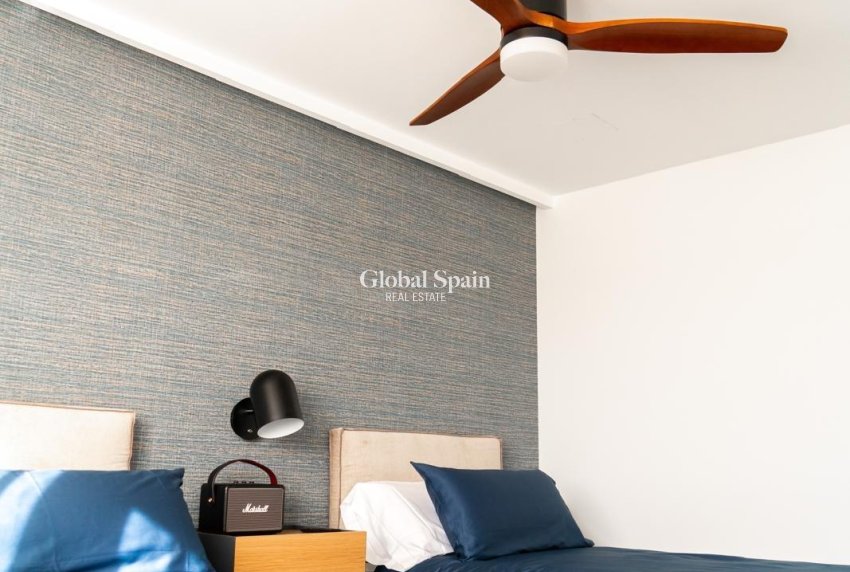 Resale - PENTHOUSE -
ORIHUELA COSTA - La Regia