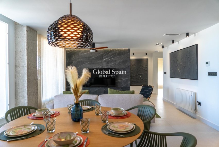 Resale - PENTHOUSE -
ORIHUELA COSTA - La Regia