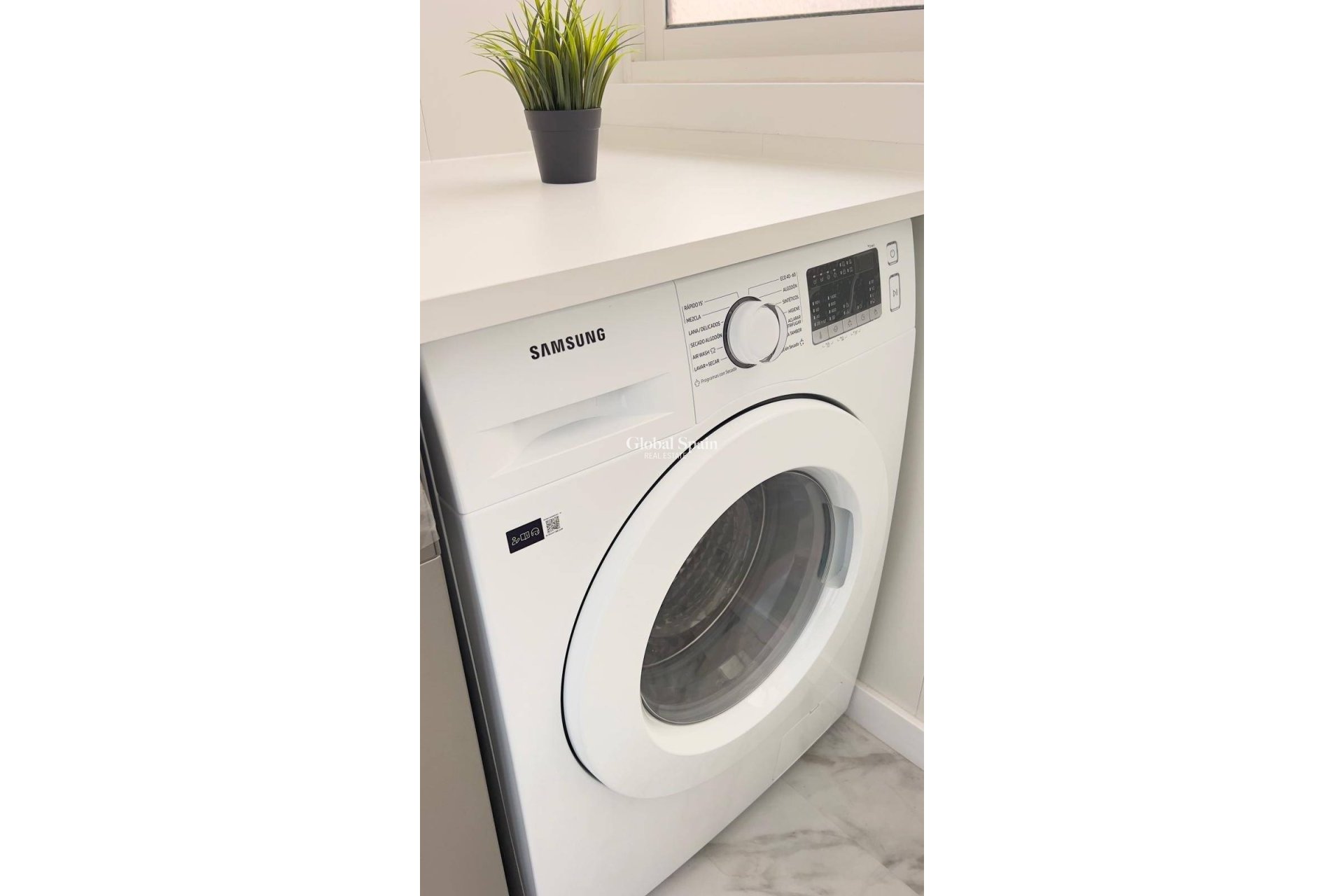 Resale - PENTHOUSE -
ORIHUELA COSTA - La Zenia